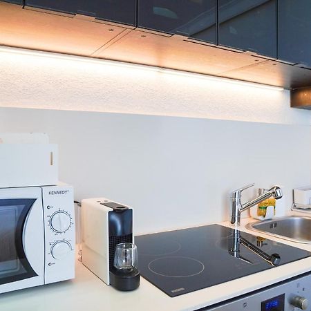 Lex Home In A Luxury Hotel Herzelia Екстериор снимка