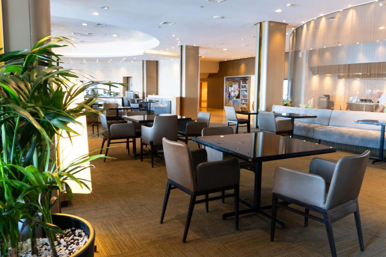 Lex Home In A Luxury Hotel Herzelia Екстериор снимка